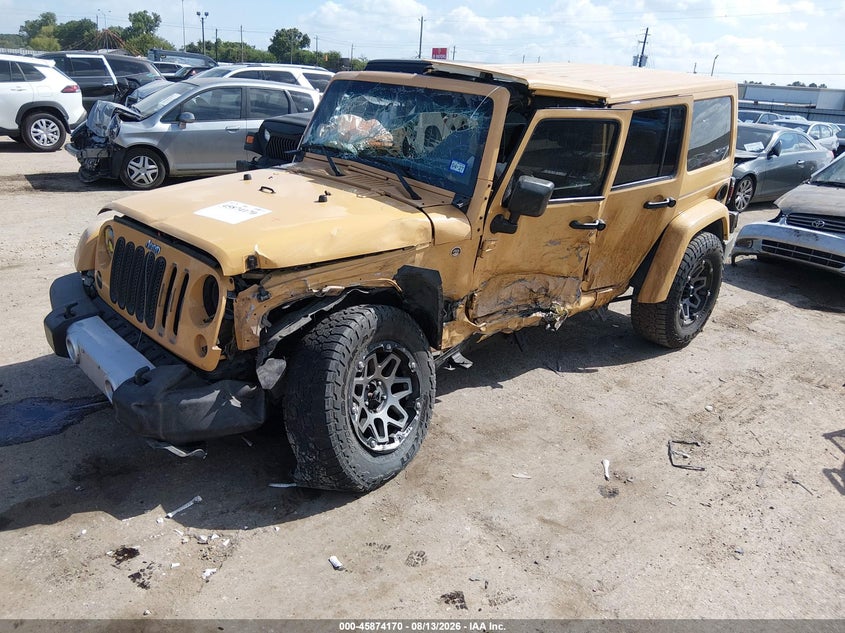 2013 Jeep Wrangler Unlimited Sahara, Left Side, IAAI, VIN 1C4BJWEG9DL617979 — photo 2