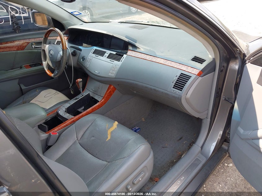 2006 TOYOTA AVALON auction photo 5