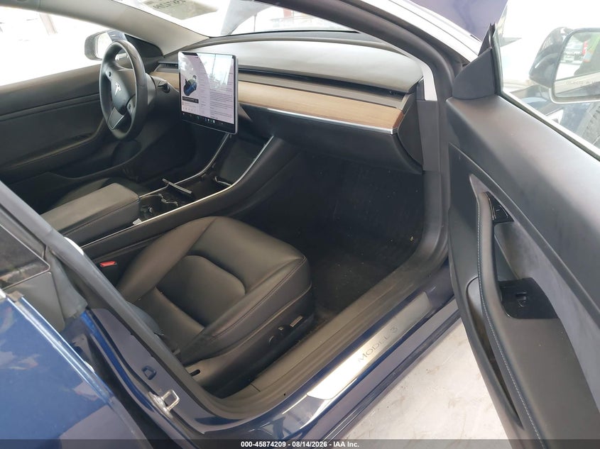 2020 TESLA MODEL 3 auction photo 5