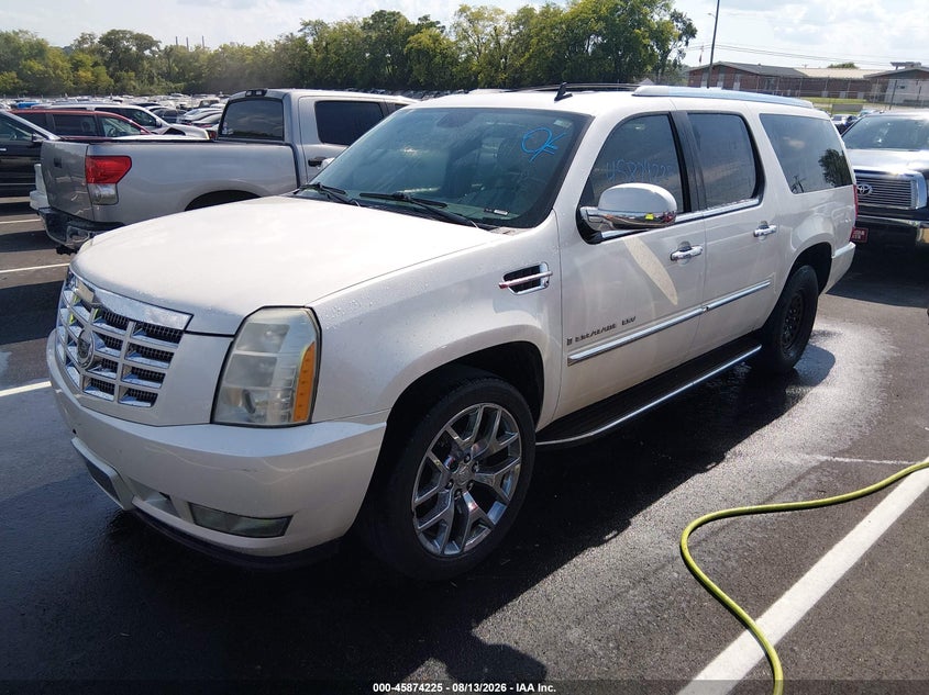 2009 Cadillac Escalade, Обычный износ, IAAI, VIN 1GYFC16299R126098 — фото 2