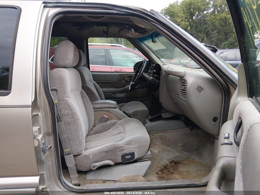 2001 CHEVROLET BLAZER — zdjęcie 5