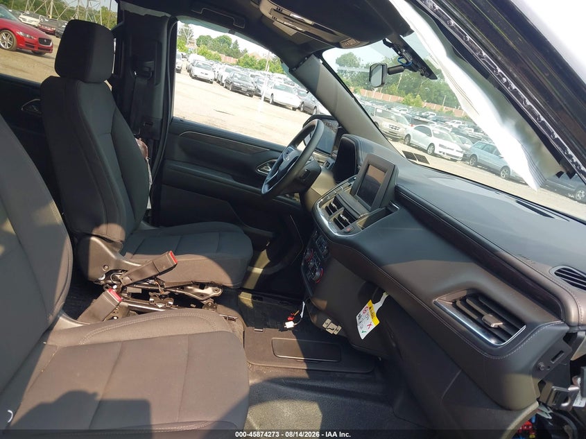 2024 CHEVROLET TAHOE auction photo 5