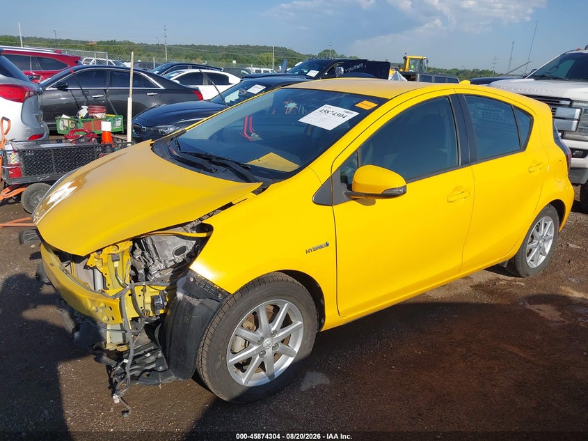 Vin: jtdkdtb35f1093378, lot: 46373300, toyota prius c three 20152