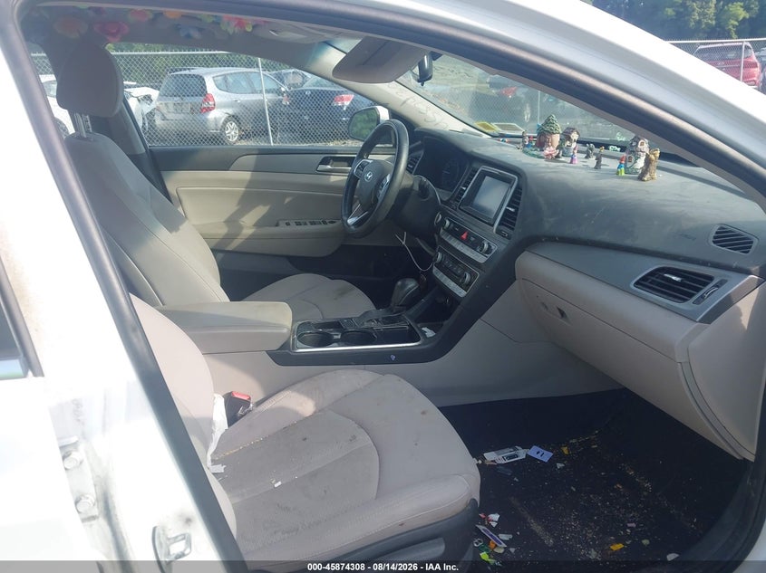 2018 HYUNDAI SONATA auction photo 5