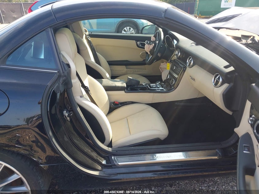 2020 MERCEDES-BENZ SLC 300 auction photo 5