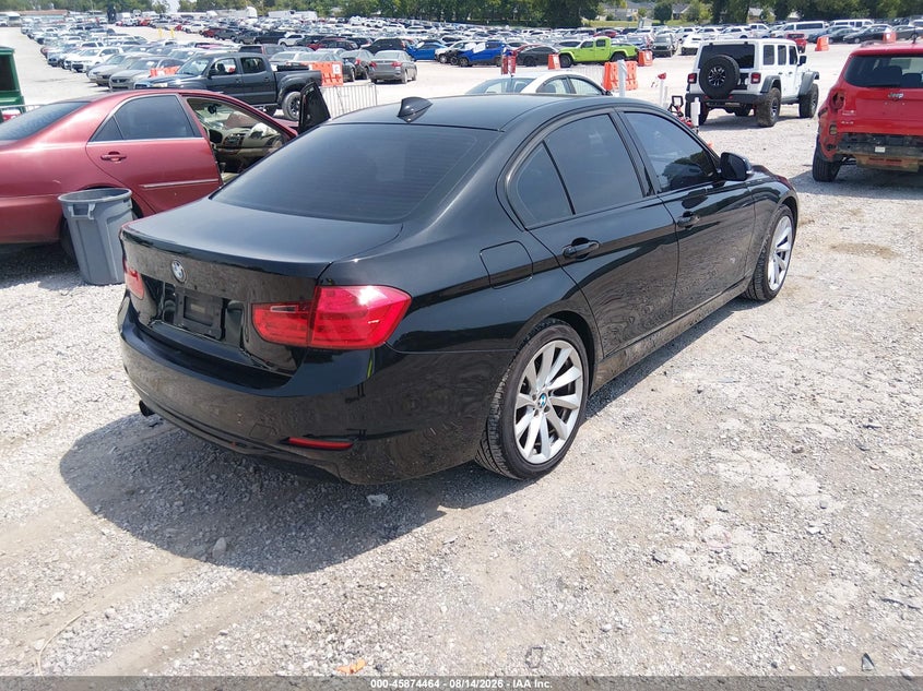 Vin: wba3b1g54fnt63764, lot: 46373460, bmw 320i 20154
