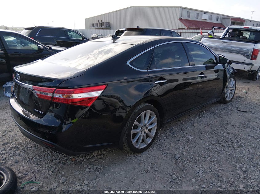2013 TOYOTA AVALON auction photo 4