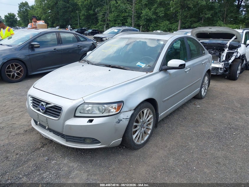 2011 VOLVO S40 auction photo 2