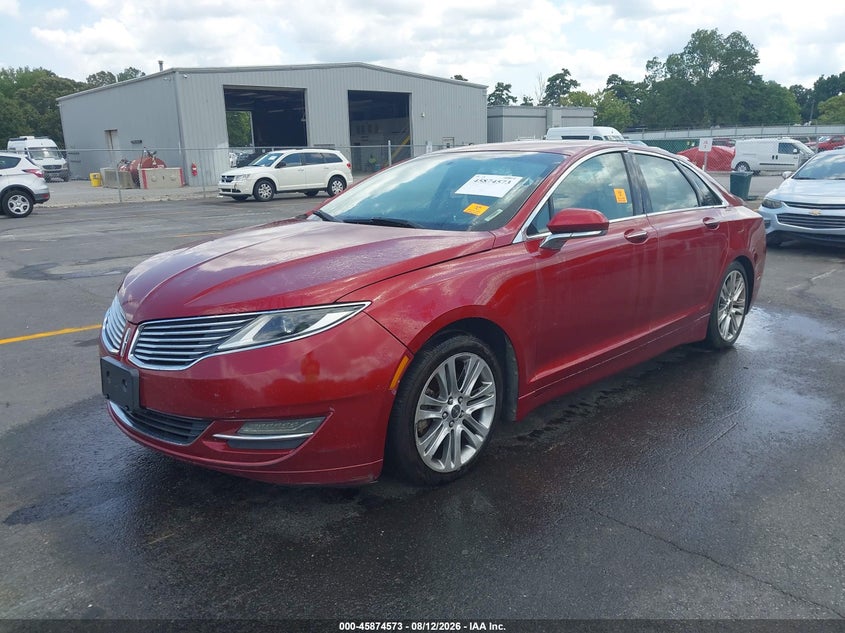 2013 Lincoln MKZ, Normal Wear & Tear, IAAI, VIN 3LN6L2J92DR807180 — photo 2