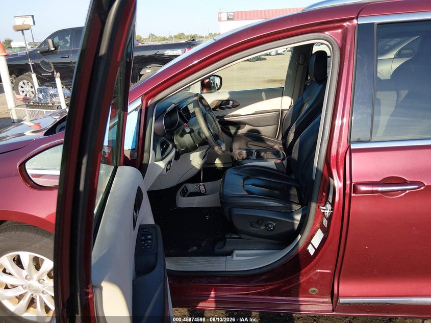 CHRYSLER PACIFICA - zdjęcie 19