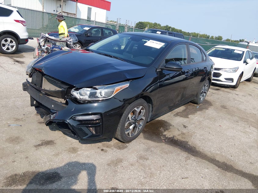 2019 Kia Forte, Front End, IAAI, VIN 3KPF24AD1KE089410 — photo 2