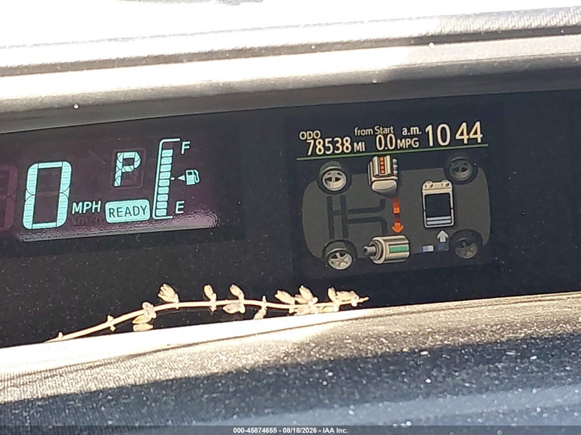 2014 TOYOTA PRIUS C auction photo 7
