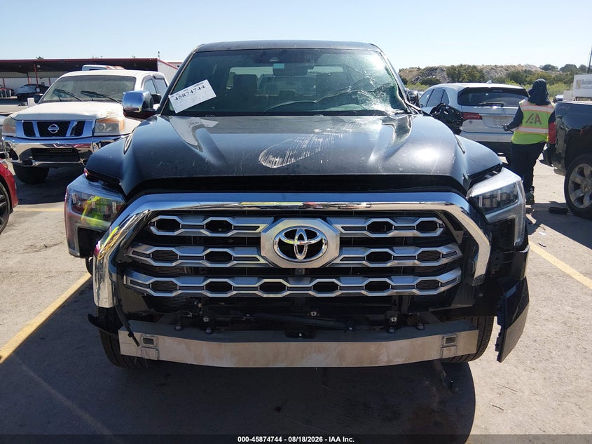TOYOTA TUNDRA - zdjęcie 6