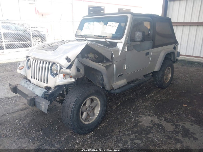 2004 Jeep Wrangler, Удар спереду, IAAI, VIN 1J4FA49S04P763811 — фото 2