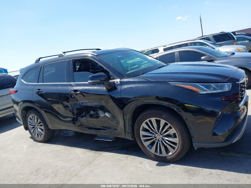 TOYOTA HIGHLANDER - zdjęcie 14