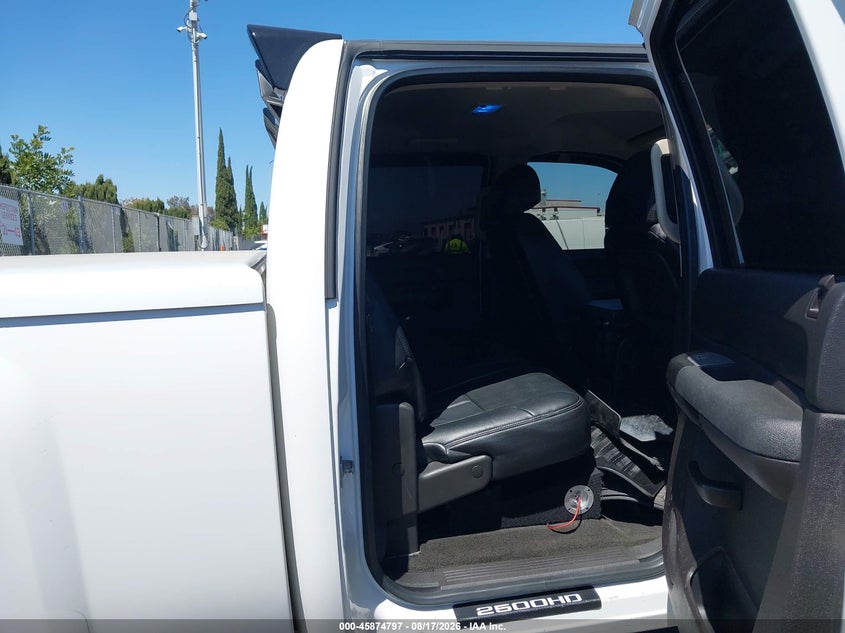2009 CHEVROLET SILVERADO TRUCK 6.0L V-8 VVT, 360HP