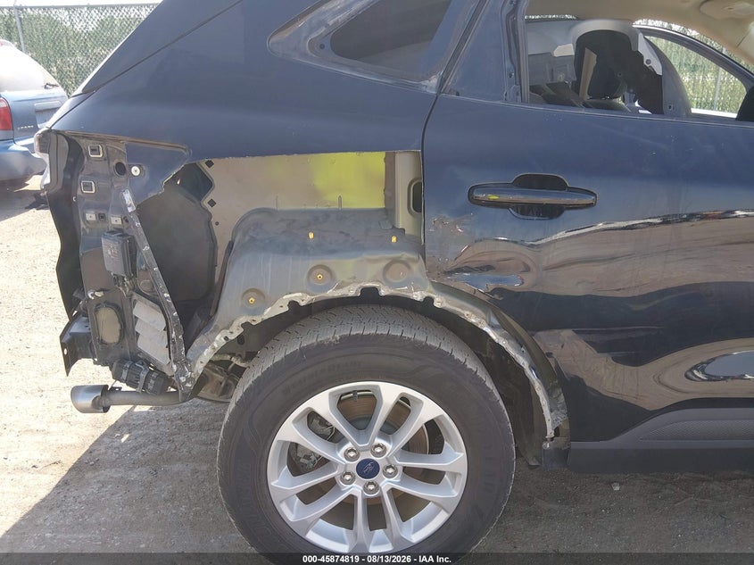 2020 FORD ESCAPE auction photo 6