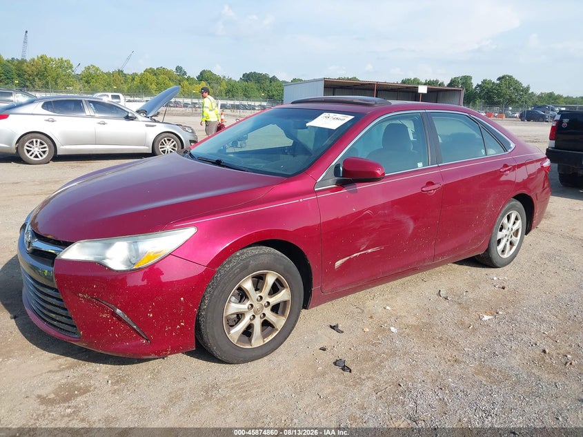 2017 TOYOTA CAMRY auction photo 2