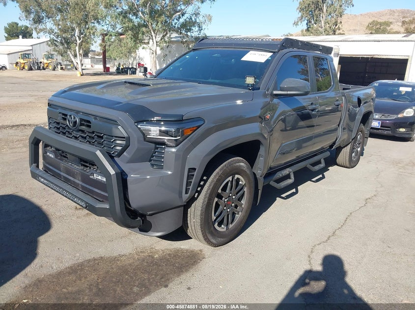 2025 Toyota Tacoma, Удар сзади, IAAI, VIN 3TMLB5JN6SM147809 — фото 2