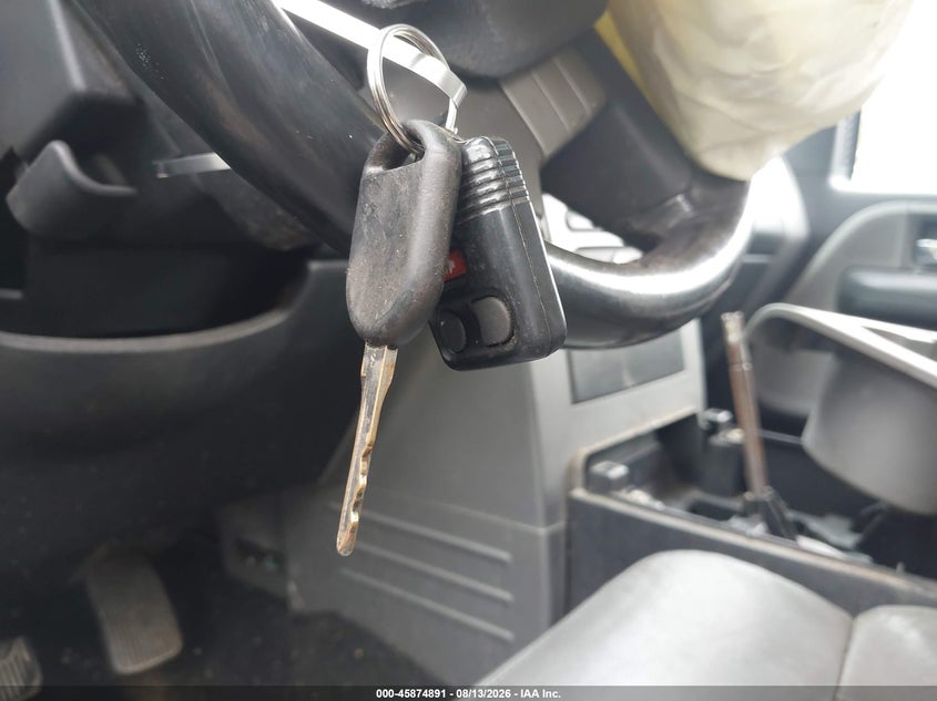 2004 FORD F-150 PICKUP 5.4L V-8 VVT, 300HP