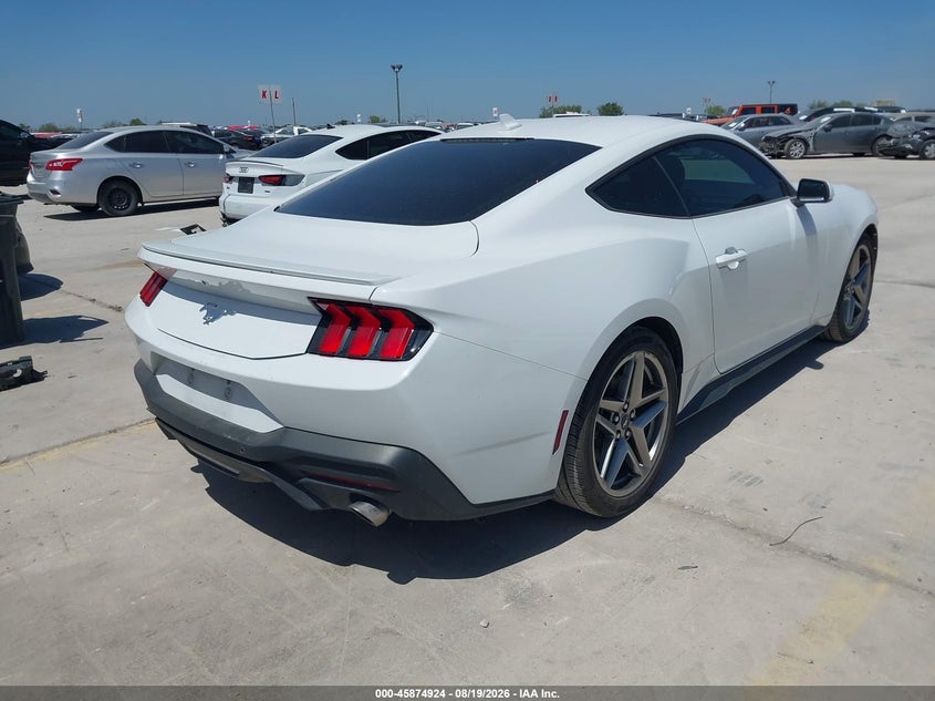 FORD MUSTANG - zdjęcie 4