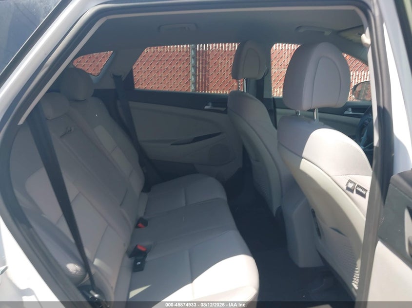 2018 HYUNDAI TUCSON auction photo 8
