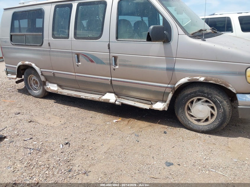 1995 FORD ECONOLINE auction photo 6