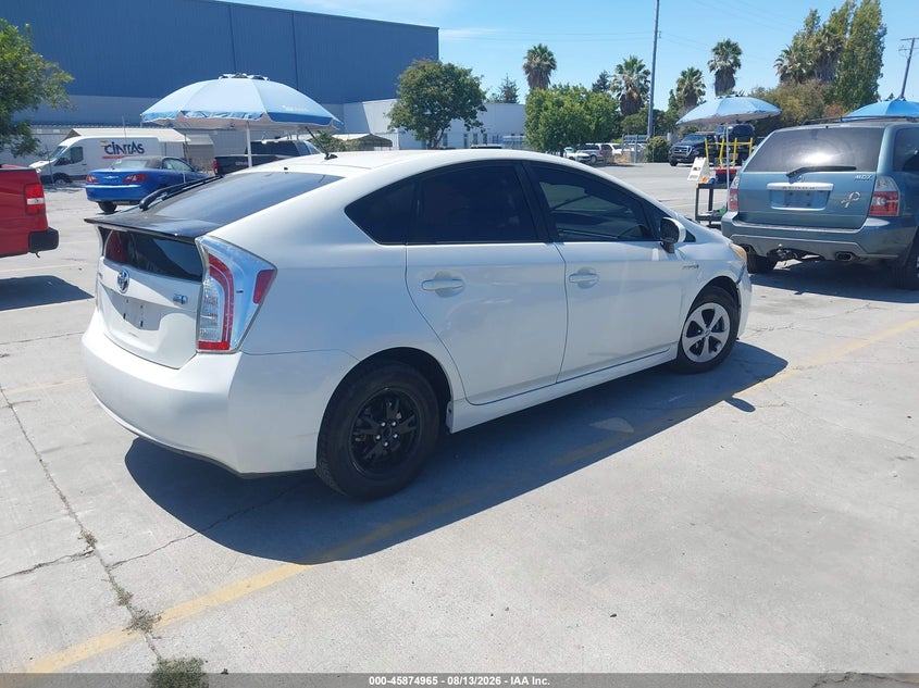 TOYOTA PRIUS - zdjęcie 4