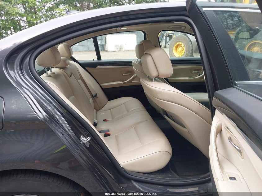 BMW 528I 2013 VIN WBAXH5C55DDW15795