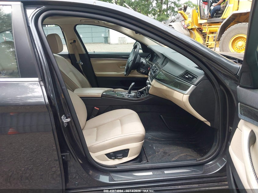 2013 BMW 528I auction photo 5