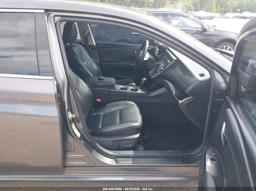 2013 TOYOTA AVALON auction photo 5