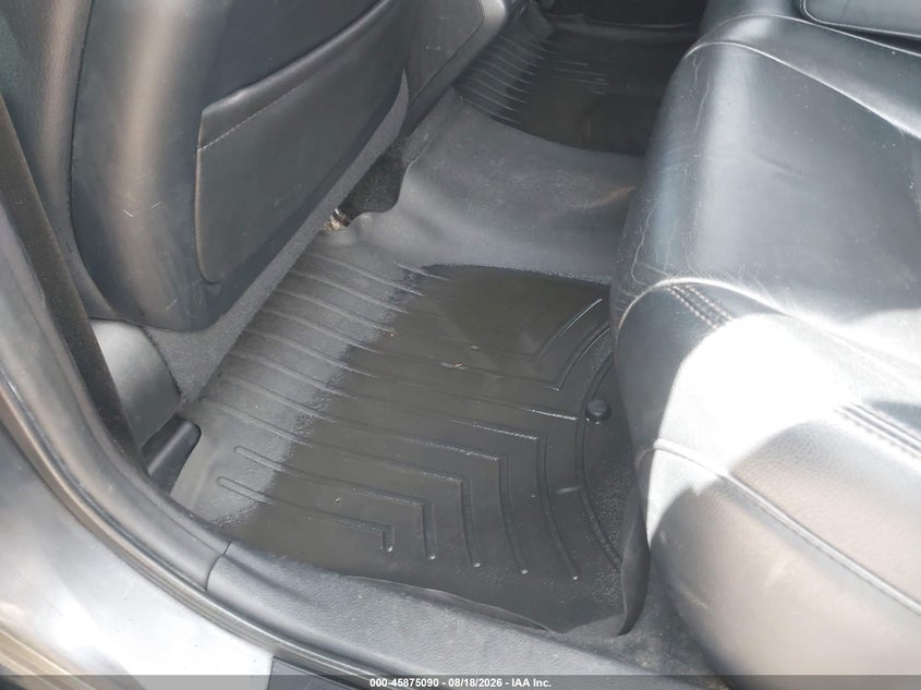 2013 TOYOTA AVALON auction photo 6