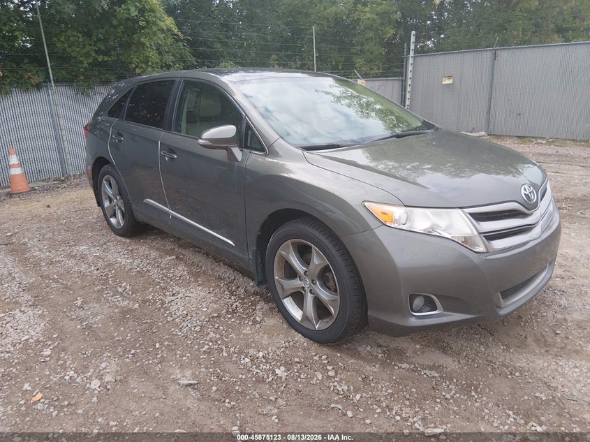 2013 TOYOTA VENZA auction photo 1