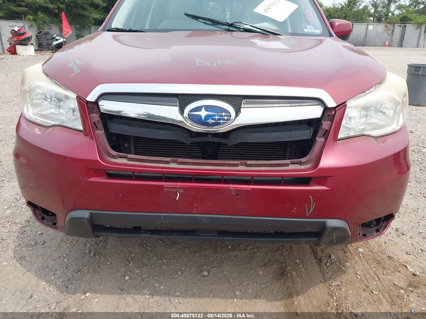 2015 SUBARU FORESTER auction photo 6