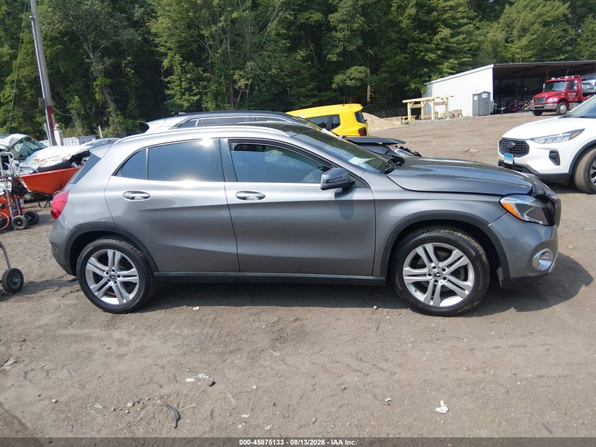 MERCEDES-BENZ GLA 250 - zdjęcie 13
