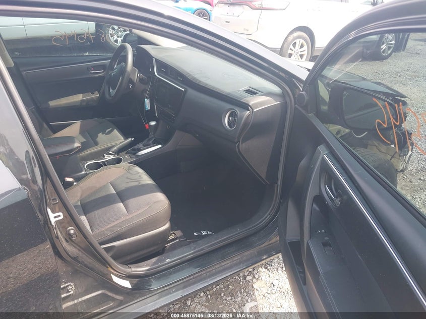 2018 TOYOTA COROLLA auction photo 5