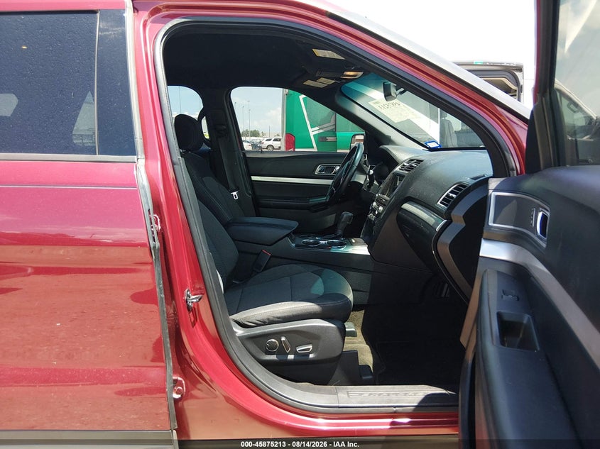 2017 FORD EXPLORER auction photo 5