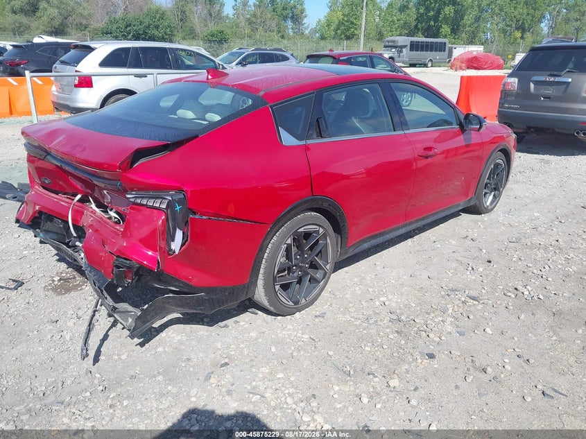 2025 KIA K4 auction photo 4