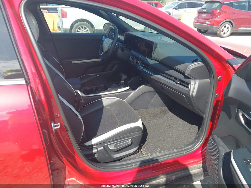 2025 KIA K4 auction photo 5
