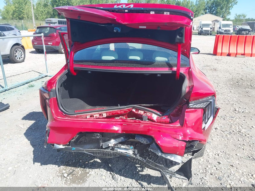 2025 KIA K4 auction photo 6