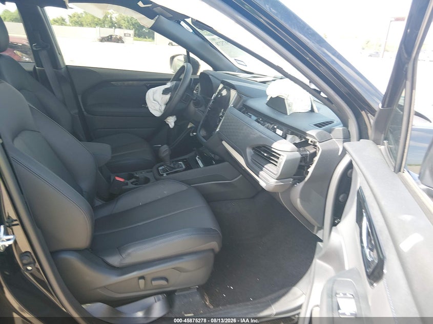 2025 SUBARU FORESTER auction photo 5