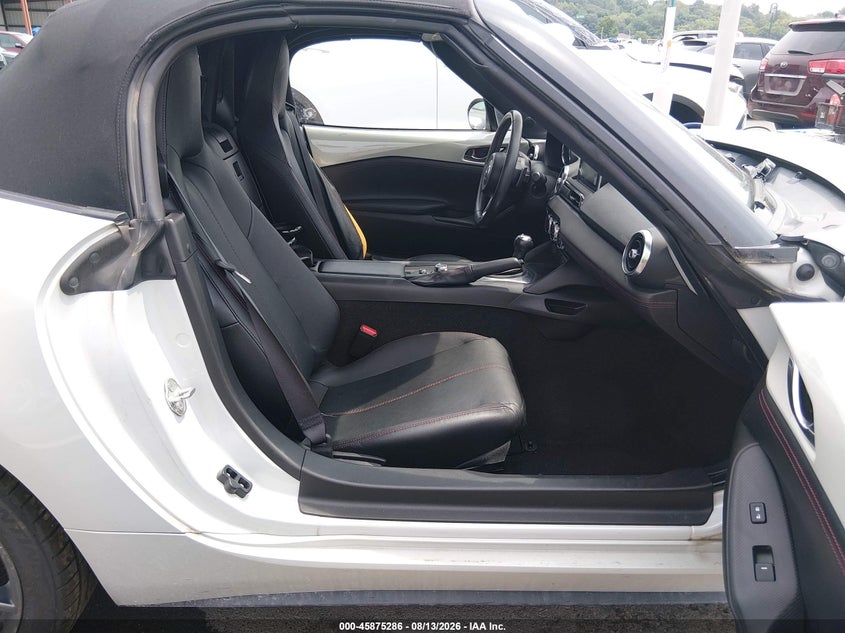 MAZDA MX-5 MIATA 2017 VIN JM1NDAD78H0123869