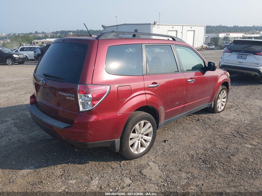 Фото 4 - SUBARU FORESTER