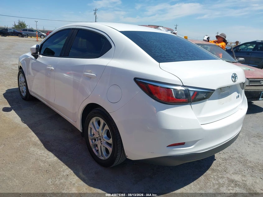 2018 TOYOTA YARIS IA auction photo 3