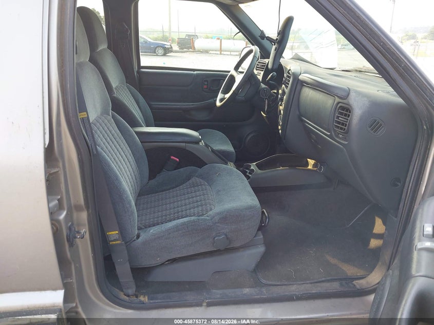 1998 CHEVROLET BLAZER auction photo 5