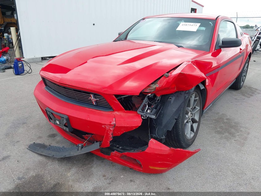 2011 FORD MUSTANG auction photo 6