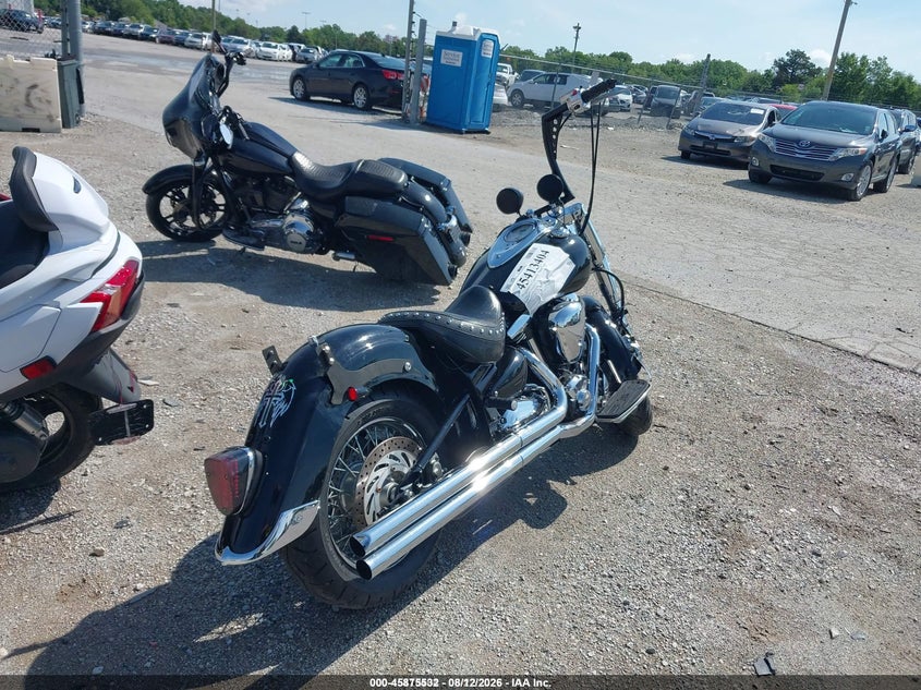YAMAHA XV1600 2001