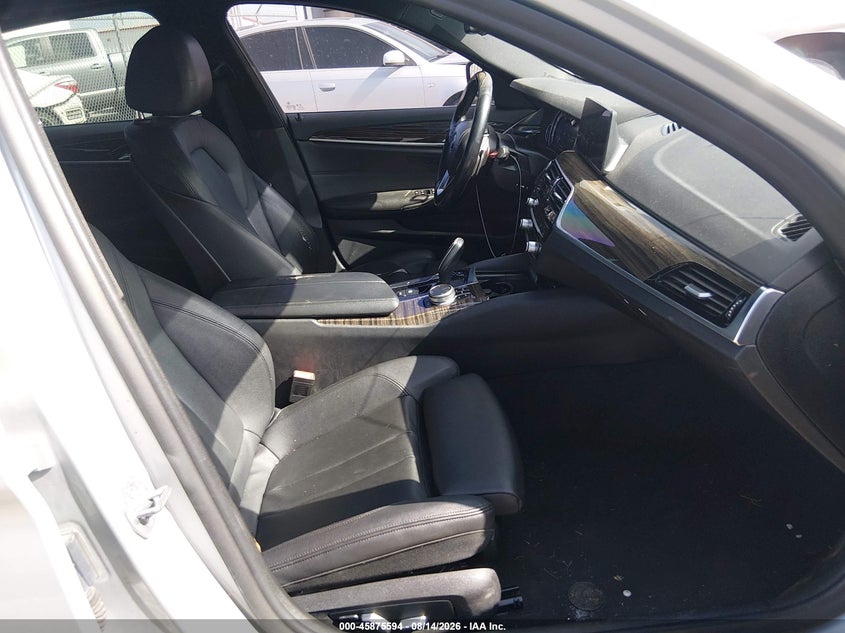2019 BMW 530I auction photo 5