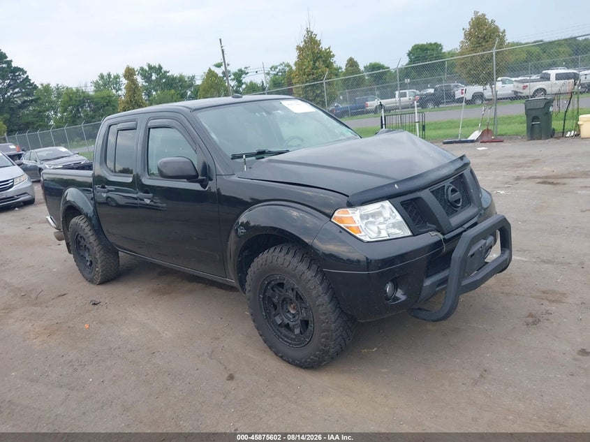 2017 NISSAN FRONTIER auction photo 1