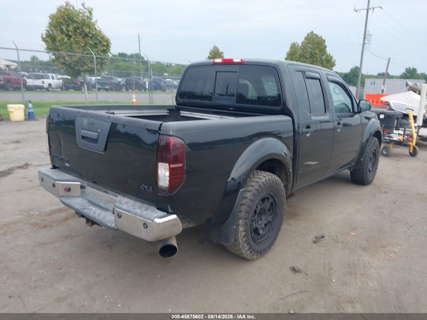 2017 NISSAN FRONTIER auction photo 4